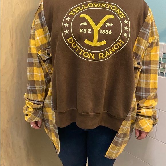 Yellowstone Dutton Ranch Pocket Flannel High Low Sweatshirt Rework - Picture 1 of 4